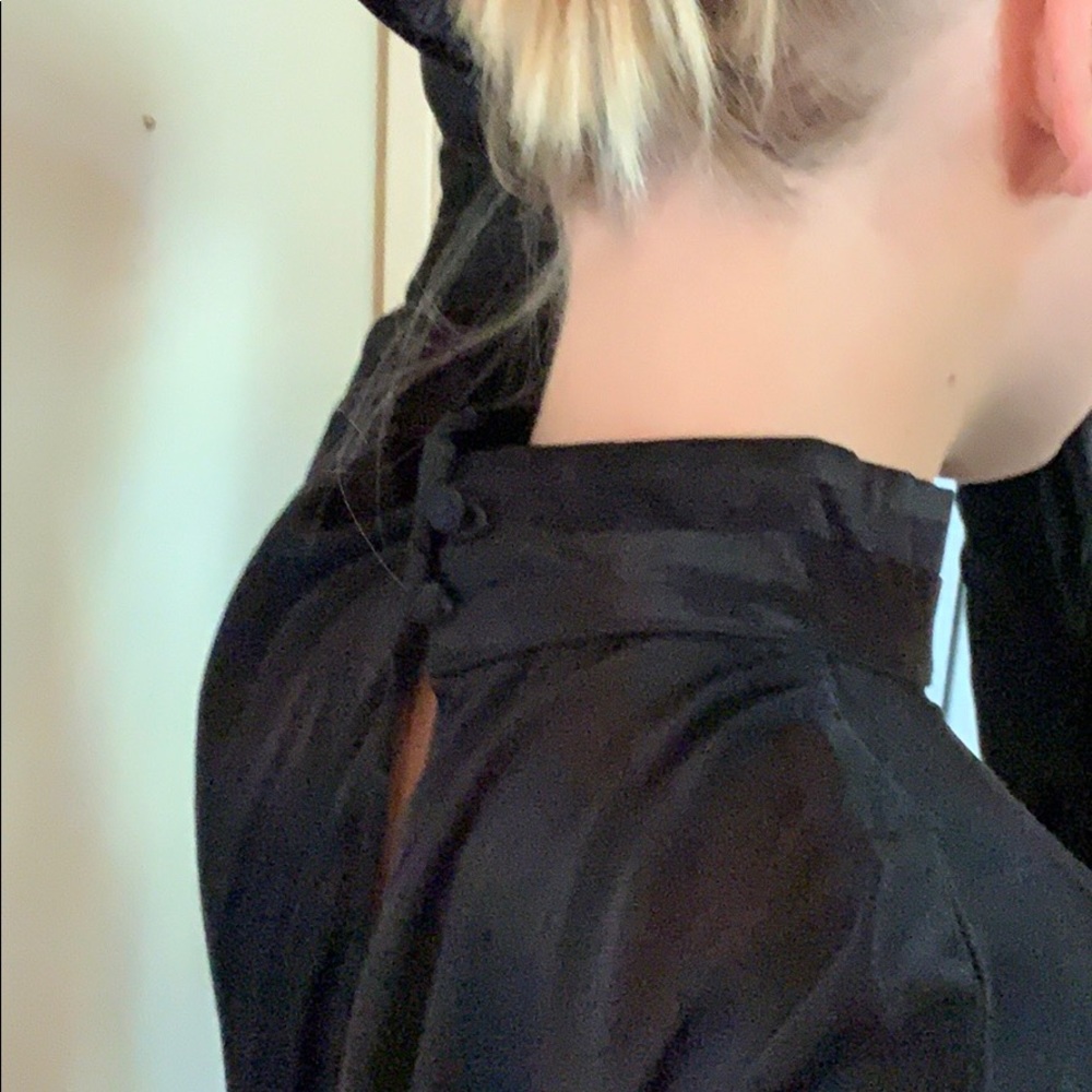 Black Blouse - Picture 4 of 8
